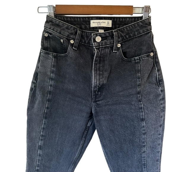 Abercrombie & Fitch Curve Love The Mom High Rise Black Jeans Size 24/00 Short - Picture 4 of 7